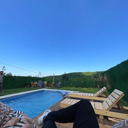 Alpesi faház Perlavista Hendek